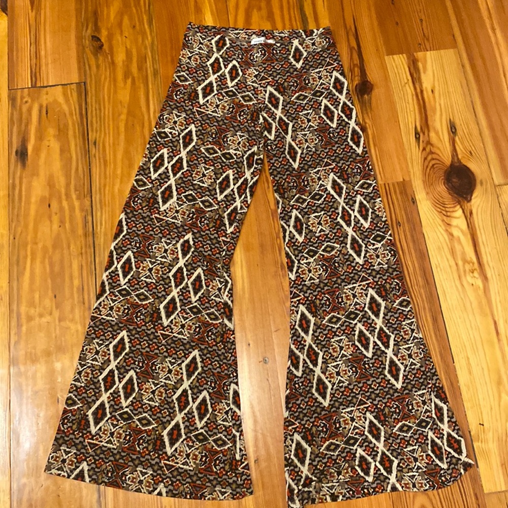 Veronicam bell bottoms size small